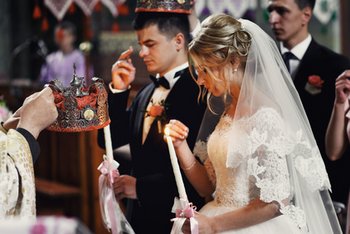 Krönungsritus im Rahmen einer orthodoxen Trauung